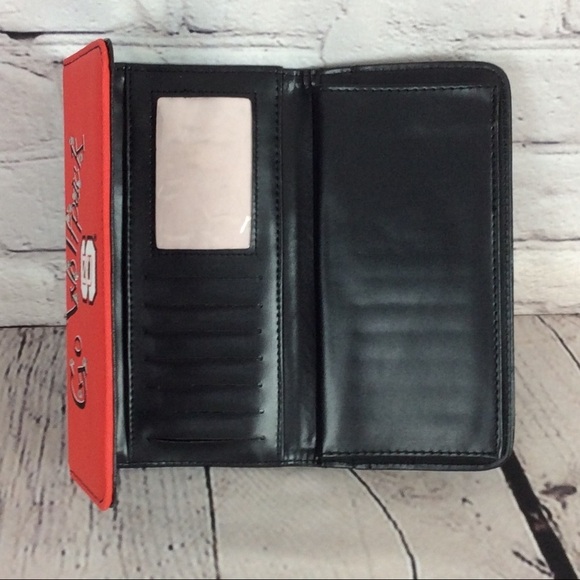 NCAA Gameday NC State GO WOLFPACK Tri-Fold Wallet - Picture 3 of 11